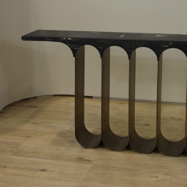 Ember Console Black Marble 7