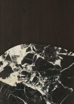 Xander Truffle Colour