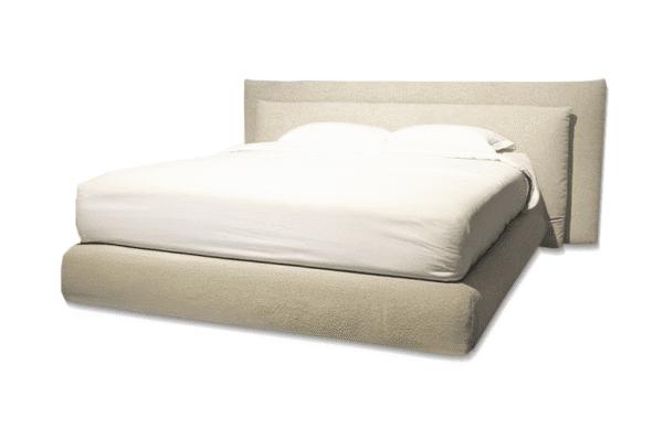 lyle bed 2